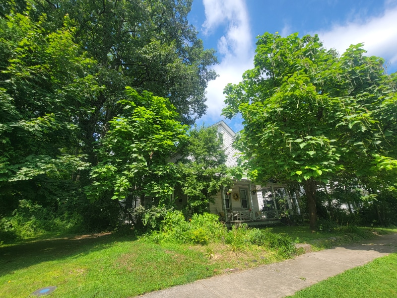 131 Lee Ave in Stroudsburg, PA - Building Photo