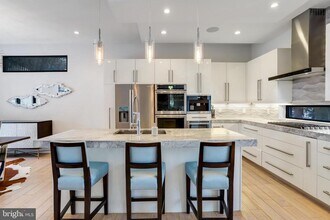 2927 Arizona Ave NW in Washington, DC - Building Photo - Building Photo