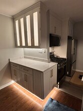 1200 County Rd 1200 W, Unit 1B in Chicago, IL - Foto de edificio - Building Photo