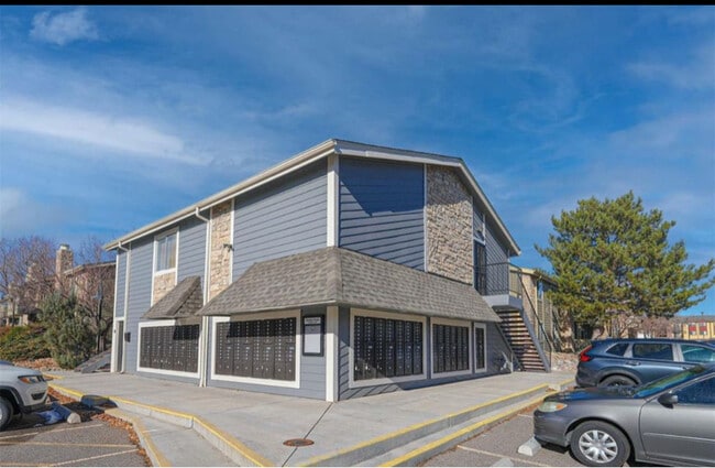 property at 4400 S Quebec St