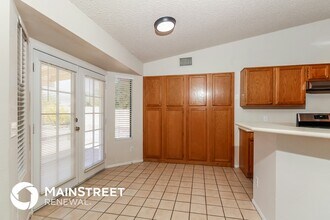 1576 W Highsmith Dr in Tucson, AZ - Building Photo - Building Photo