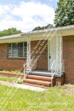 3225 Poplar Ln in Adamsville, AL - Building Photo - Building Photo