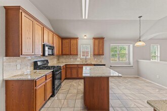1954 Rachel Ln in Round Rock, TX - Building Photo - Building Photo