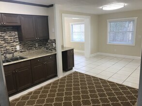 2114 W Grace St in Tampa, FL - Building Photo - Building Photo