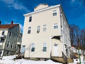 68 Anderson St in Naugatuck, CT - Building Photo - Building Photo