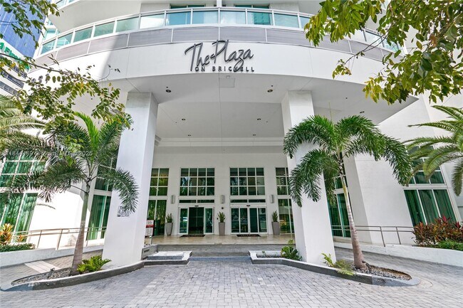 951 Brickell Ave in Miami, FL - Building Photo - Building Photo