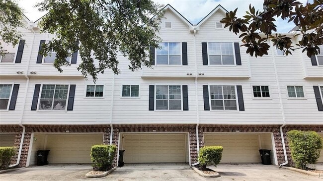 property at 9200 Westheimer Rd