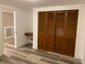 555 E 300 N, Unit Apt 1 in Logan, UT - Building Photo - Building Photo