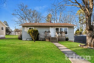 106 Oakmere Rd in Owings Mills, MD - Building Photo