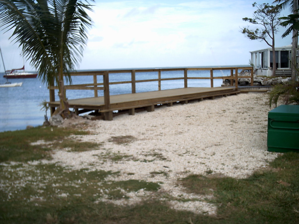 103620 Overseas Hwy in Key Largo, FL - Building Photo