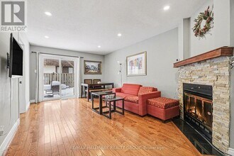 808 Torsa Ct in Ottawa, ON - Building Photo - Building Photo