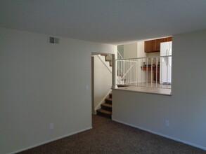 2735 S Uravan St in Aurora, CO - Building Photo - Building Photo