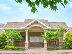 Andover Park in Kansas City, MO - Foto de edificio - Building Photo