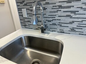 328-61s 61st St in West New York, NJ - Foto de edificio - Building Photo