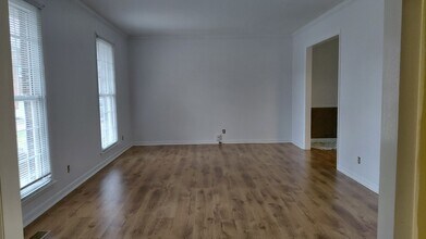 5944 Port Yakima Ct in Nashville, TN - Building Photo - Building Photo