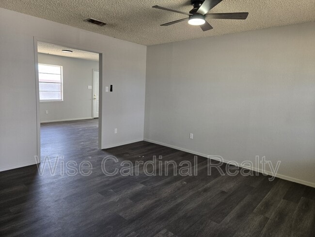 7403 Hickory Ave in Lubbock, TX - Building Photo - Building Photo