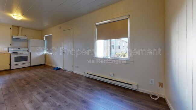 1078 Third St in Monterey, CA - Building Photo - Building Photo