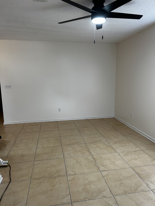 407B Mildred St in Conway, AR - Building Photo - Building Photo