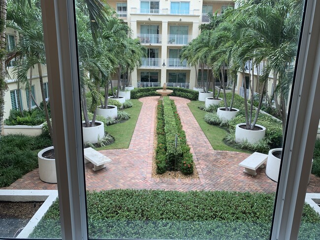 7350 SW 89th St, Unit 1007S Toscano Condo in Miami, FL - Building Photo - Building Photo