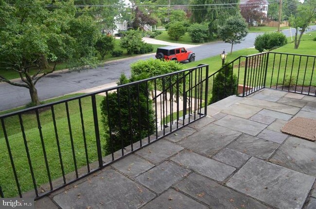 6303 Kirby Rd in Bethesda, MD - Building Photo - Building Photo