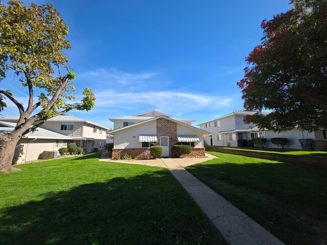 property at 3674 Sapphire Dr