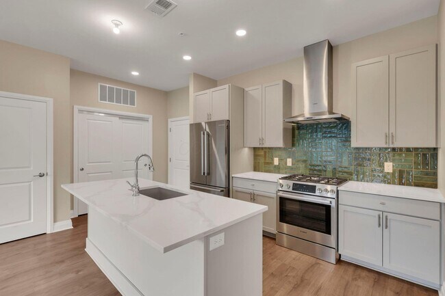 property at 6633 Dale Dr