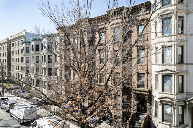 1022 Hudson St in Hoboken, NJ - Foto de edificio - Building Photo