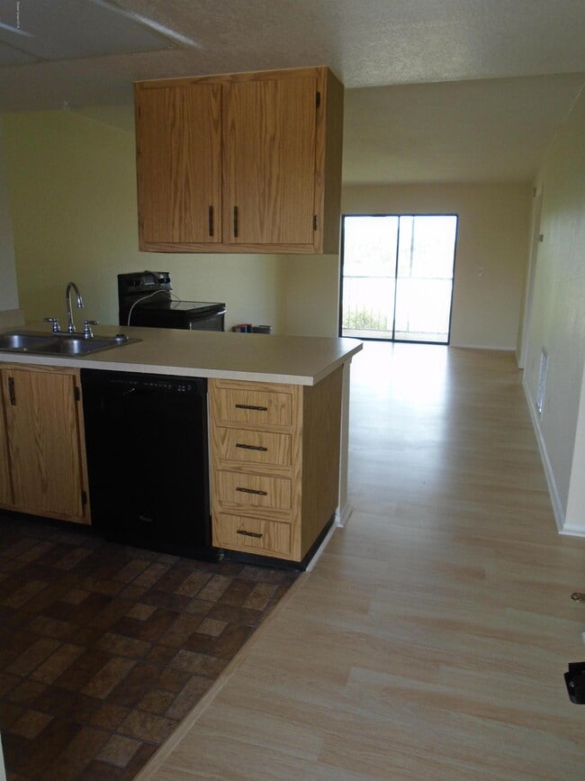 1606 University Ln in Cocoa, FL - Building Photo - Building Photo