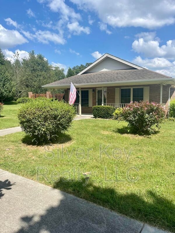 127 Butler Dr in Sweetwater, TN - Building Photo - Building Photo