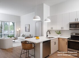 289 Walk Hill St in Boston, MA - Building Photo