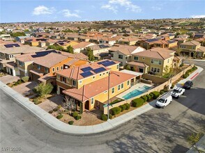 2198 Trivero St in Henderson, NV - Building Photo - Building Photo