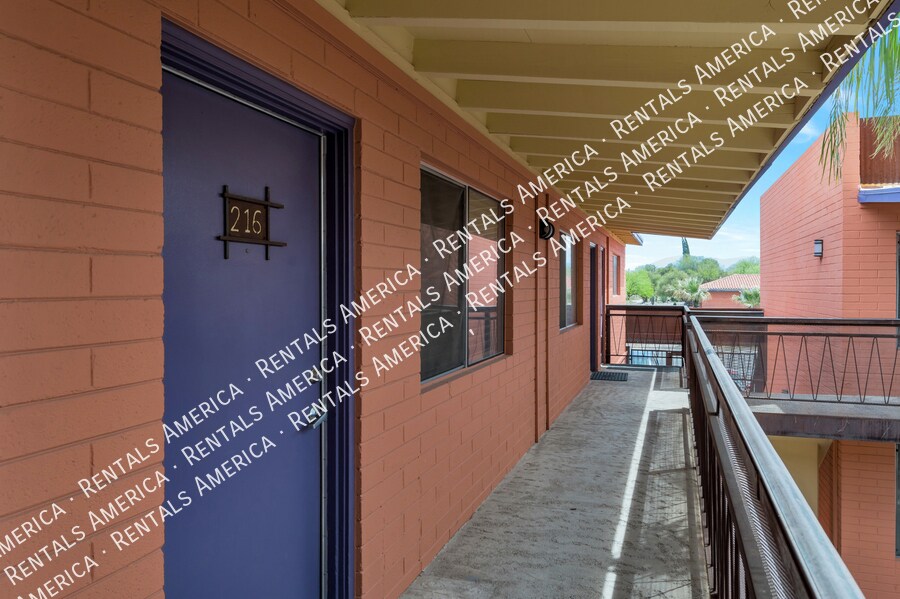 55 N Cherry Ave in Tucson, AZ - Building Photo