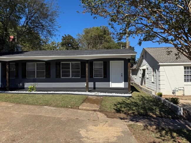 property at 813 2nd Ave N