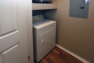 The Linq in Chandler, AZ - Foto de edificio - Interior Photo