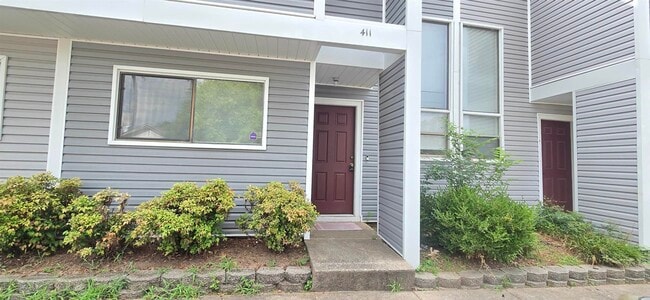 property at 411 Shadow Oaks Dr