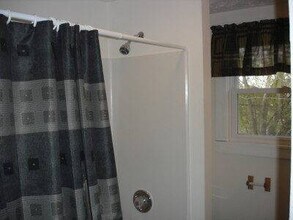 511 Neale Ave SW in Massillon, OH - Building Photo - Building Photo