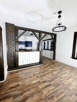 103 Lincoln Hwy W in New Haven, IN - Building Photo