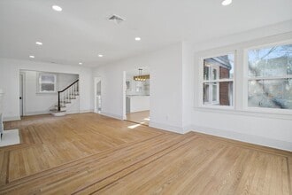 344 Marlboro Rd in Englewood, NJ - Building Photo - Building Photo