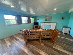 303 N Lafayette Ave in Bremerton, WA - Building Photo - Building Photo