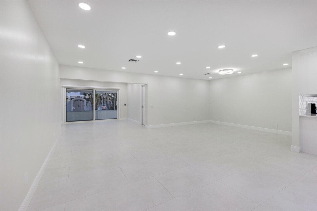 4820 Tyler St in Hollywood, FL - Foto de edificio