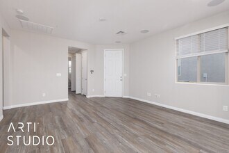 122 Parliament Point in Mesquite, NV - Building Photo - Building Photo
