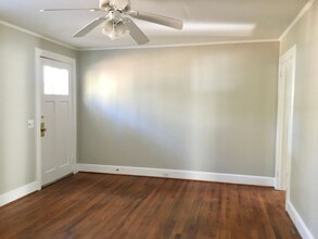 105 Academy Way in Columbia, SC - Building Photo - Building Photo