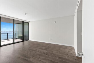 1116 N Ocean Blvd, Unit 1404 in Pompano Beach, FL - Building Photo - Building Photo