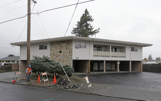 1400-1412 Pueblo Ave Apartments