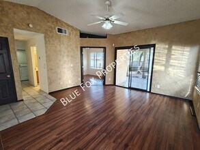 9073 N Tiger Eye Way in Tucson, AZ - Building Photo - Building Photo