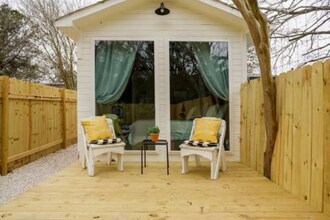 509 High Dr, Unit #1 in Spring Branch, TX - Foto de edificio - Building Photo