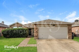 3945 German Pointer Way in Fort Worth, TX - Building Photo
