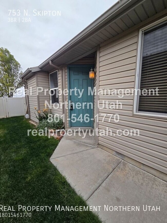 753 Skipton Dr W in North Salt Lake, UT - Building Photo - Building Photo
