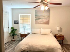 4810 Pecan Ln in Old River-Winfree, TX - Building Photo - Building Photo