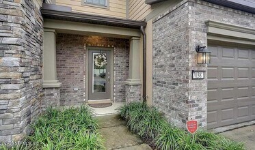 7038 Buroak Ct in Jacksonville, FL - Building Photo - Building Photo